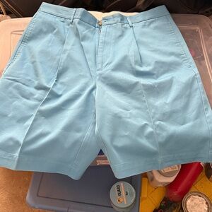 MENS AQUA/BABY BLUE CALLAWAY SHORTS LIKE NEW!